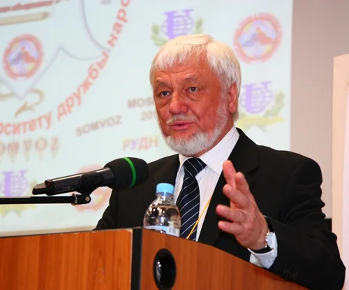 Dr. Samir Farmahan